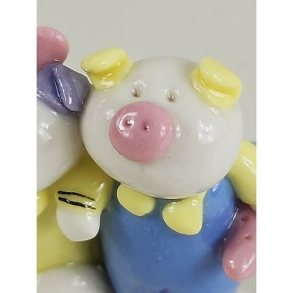 Mini Pig Piglet Piggy Cute Couple w/ Carrots 1 1/2" Pottery Figurine 90s Vintage - Picture 3 of 13